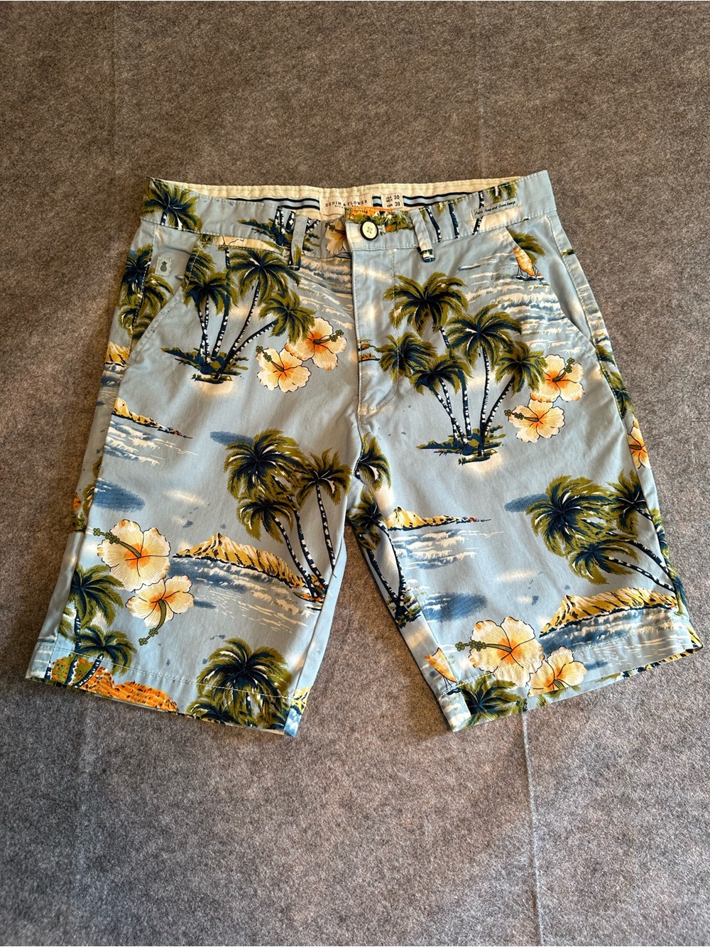 Tropical Palm Print Cotton Shorts - Light Blue